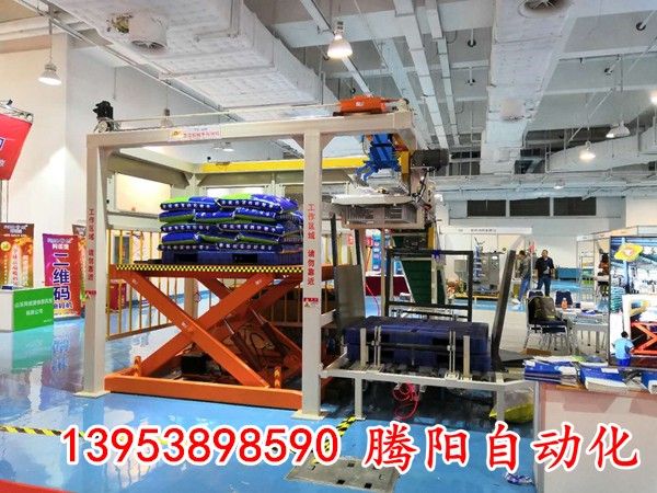 全自動碼垛機滿足包裝的種類工廠環(huán)境和客戶需求