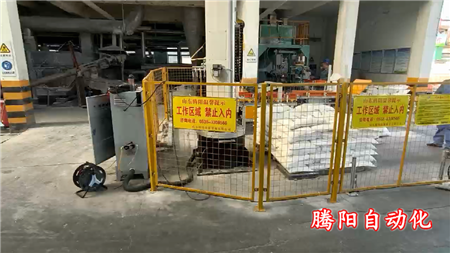 立柱碼垛機(jī)器人